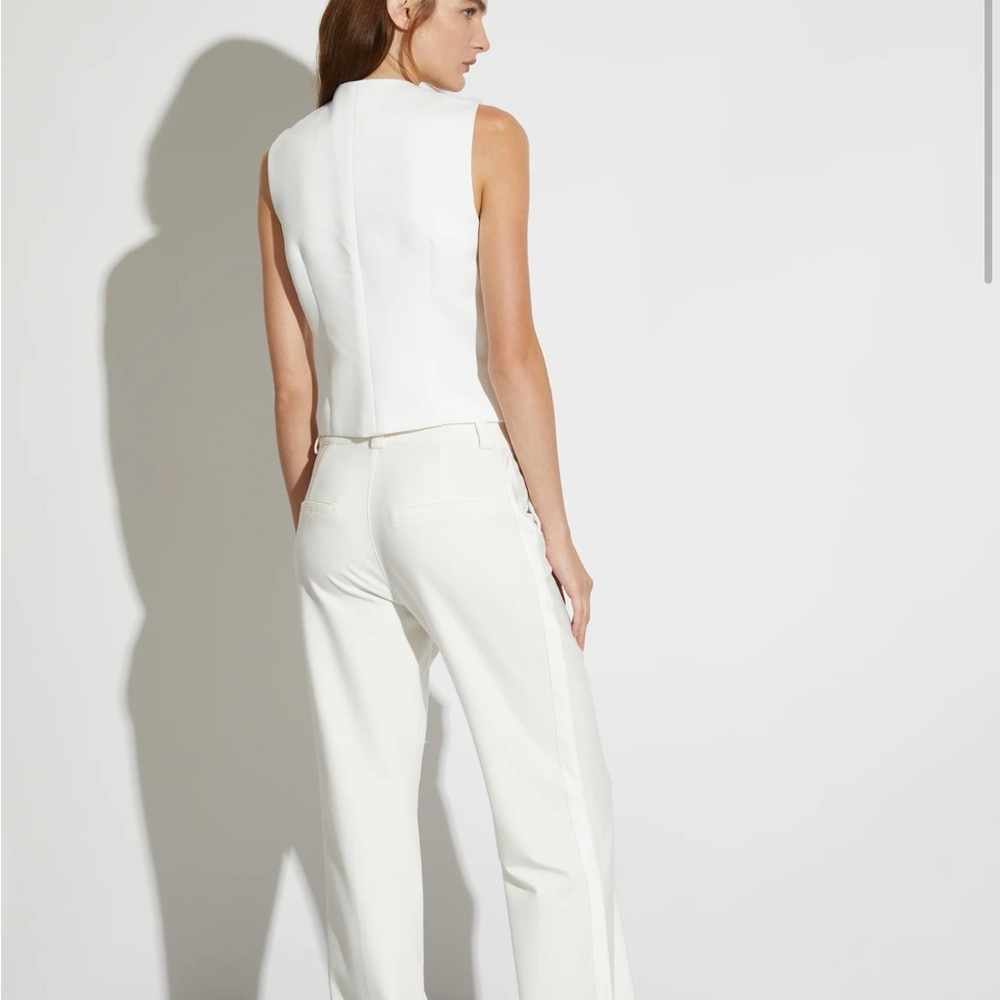 Saint Art NY 3 PIECE WHITE TUXEDO
M - Picture 2 of 14